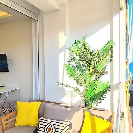 Linea De Playa * Estepona